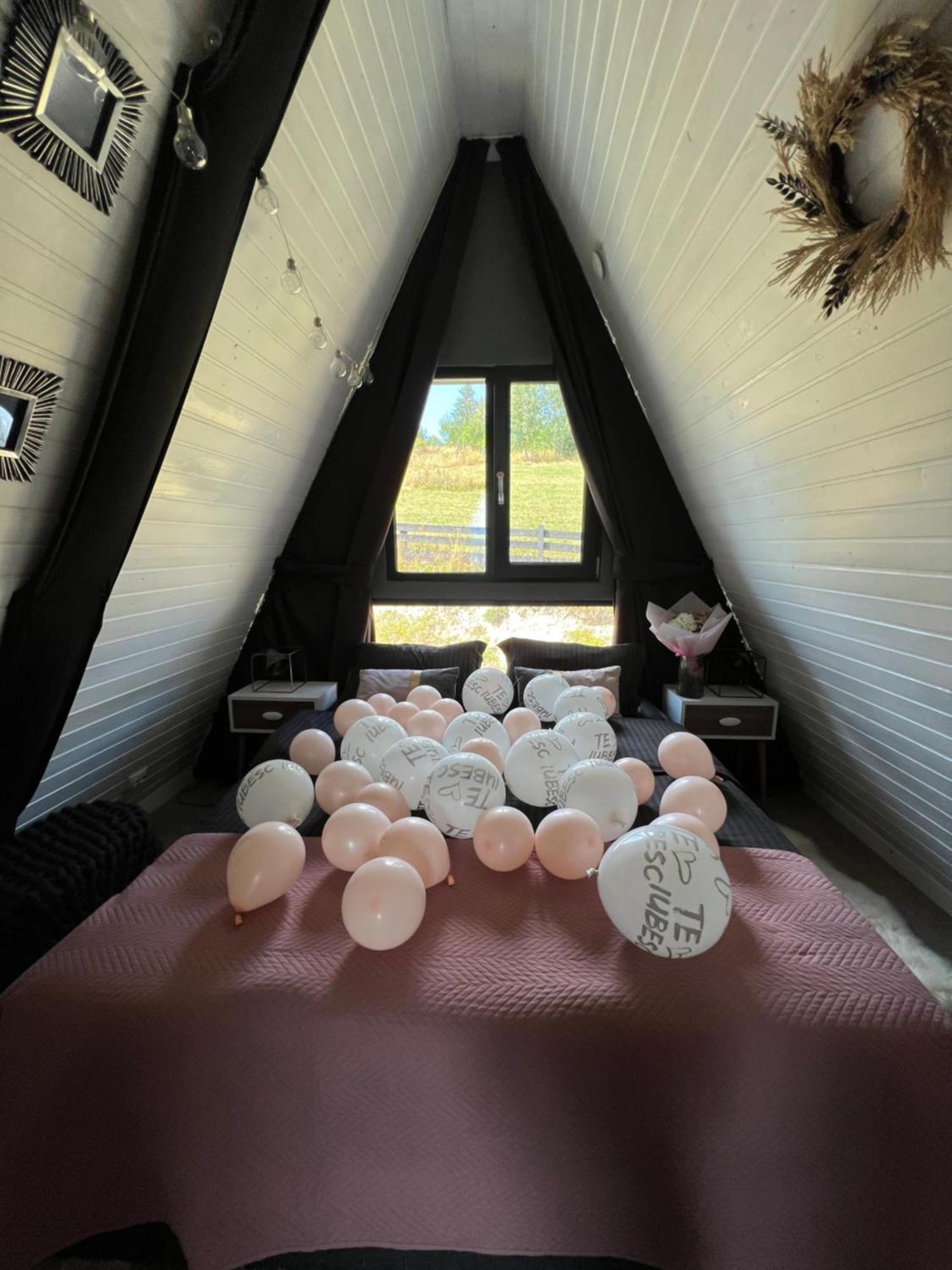 Nordik Cabin - Aframe With 2 Bedrooms Mărişel Esterno foto